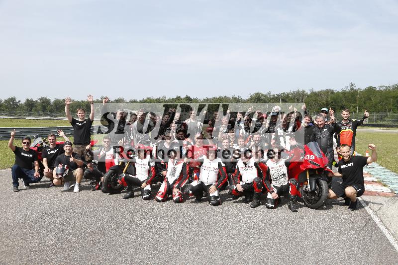 Archiv-2025/27 12.06.2025 Ducati Schweiz Trackday Warmup  ADR/Impressionen